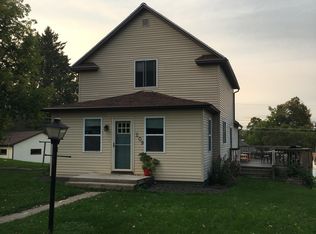 209 Mitchell St, Coleraine, MN 55722