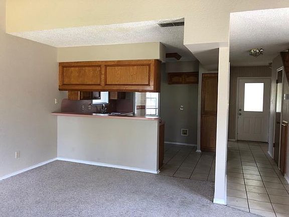 5th image of 6509 Bobcat Dr