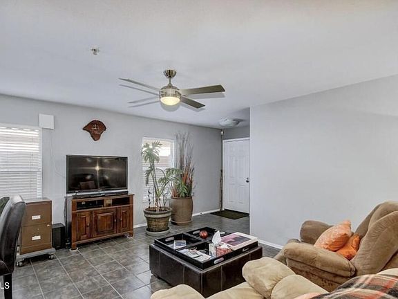 4th image of 8866 E Yucca St