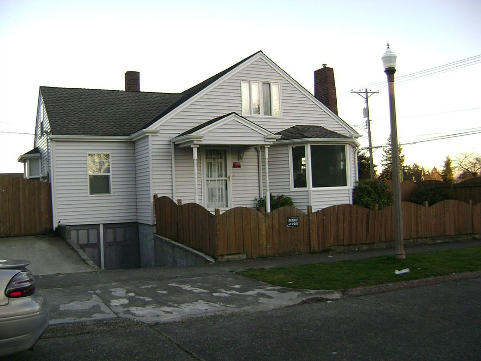 1st image of 1115 S Lawrence St