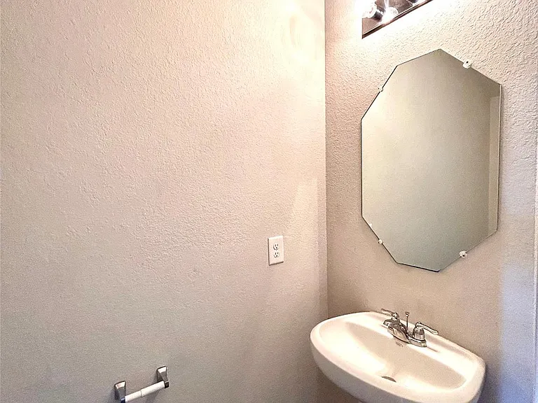 22342 Clear Castle Dr — Photo 8