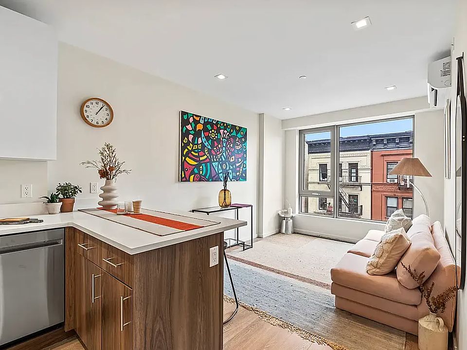 1st image of 168 W 136th St #7G
