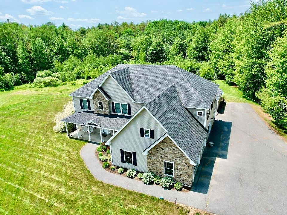 1st image of 8 Clark Circle