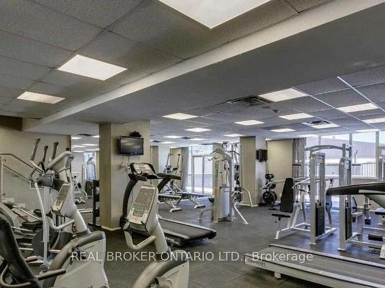 320 Richmond St E #UPH13 — Photo 25