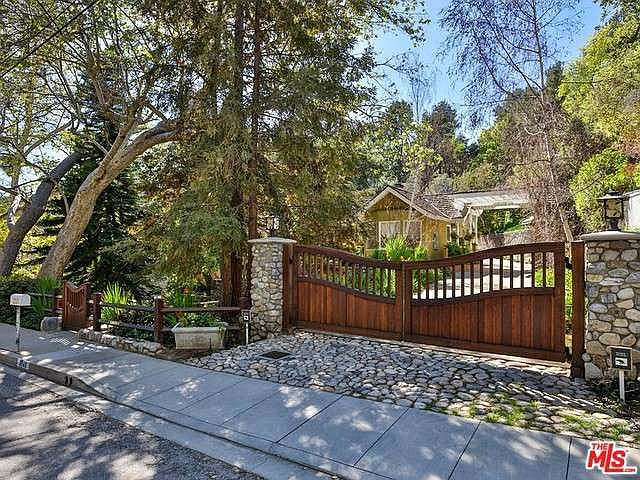 1st image of 2245 Beverly Glen Pl