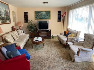 1124 Corrinne Ter, Mountainside, NJ 07092