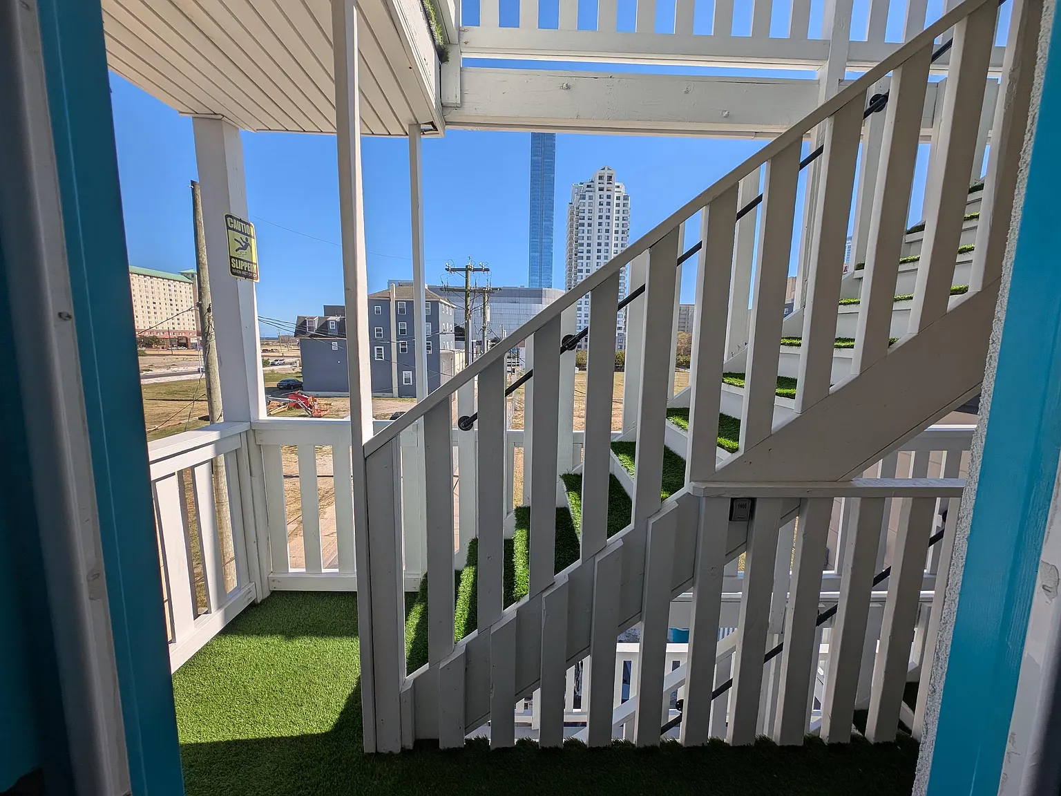 1 bed, 1.0 bath, $1,600 — Photo 4