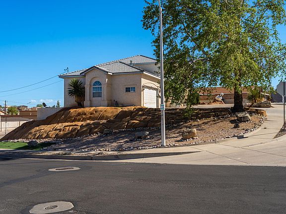3rd image of 4800 Driftwood Ave NW