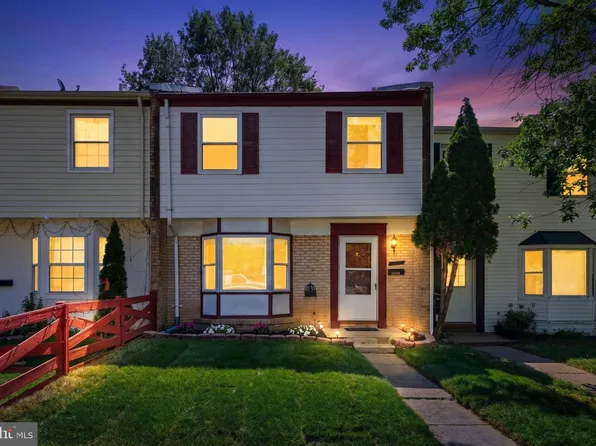 8231 Community Dr, Manassas, VA 20109