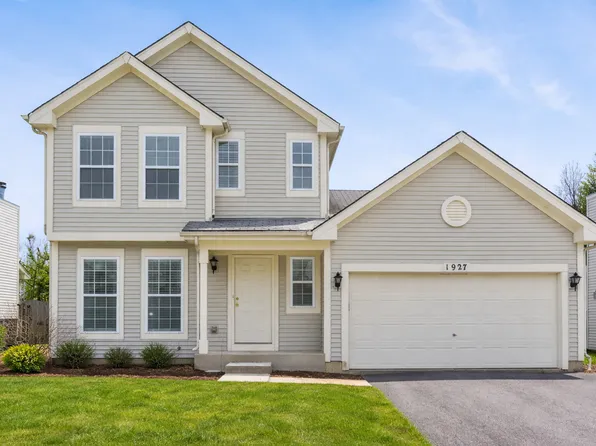 1927 Crossing Ct, Naperville, IL 60540
