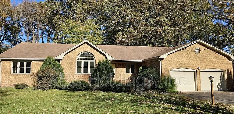1029 Dulcie Ave — Photo 4