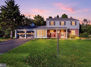 232 Clearview Rd, Hanover, PA 17331