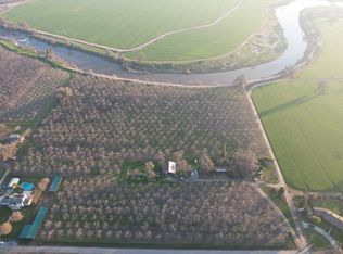 21530 Tiburico Ave, Laton, CA 93242