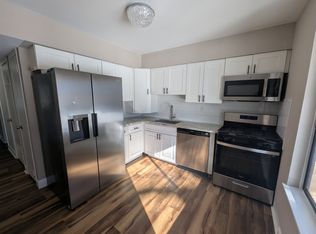 143 Chelsea Cir #1, Clementon, NJ 08021