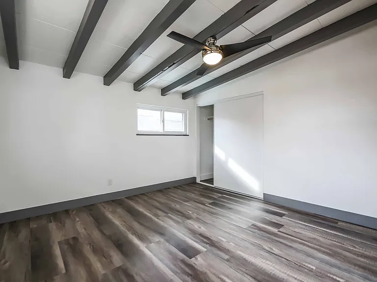 612 N Bruce St — Photo 32