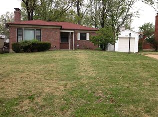 2827 Darwin Ct, Saint Louis, MO 63121