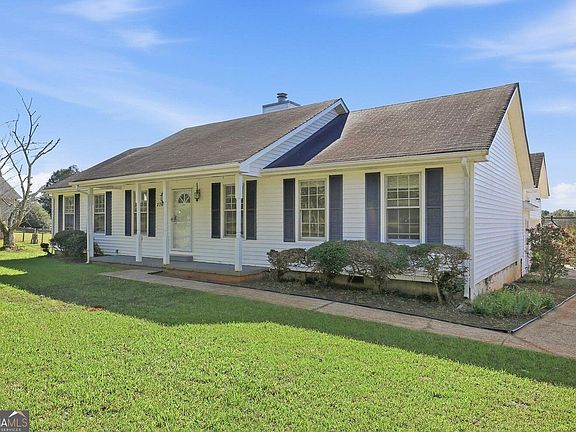 2nd image of 2761 McDonough Rd