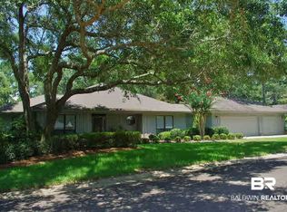 50 Echo Ln, Fairhope, AL 36532