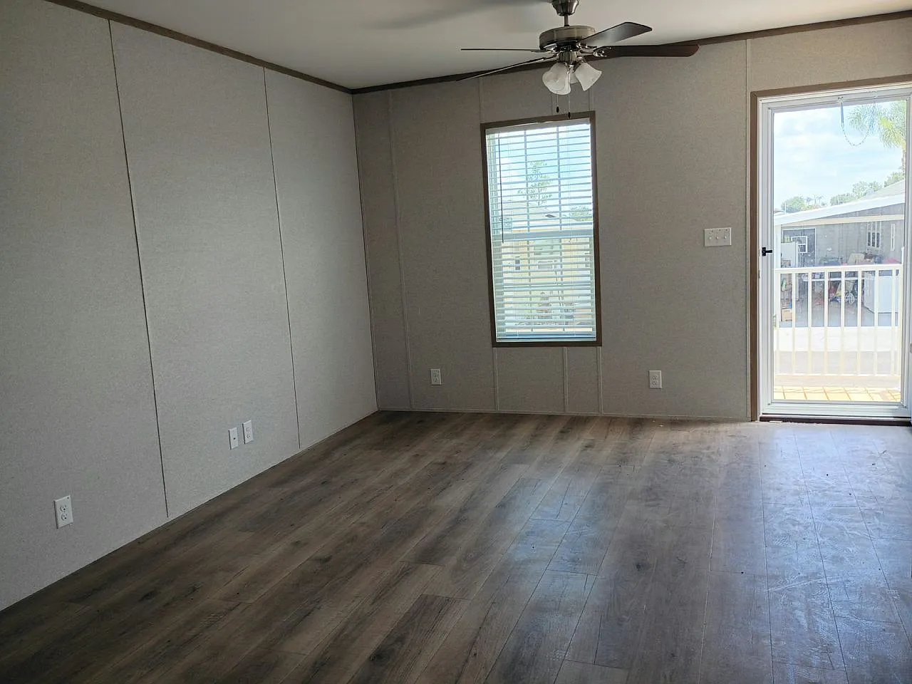 1 bed, 1.0 bath, $999 — Photo 3