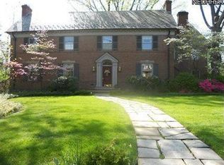 3008 Carlton Rd, Shaker Heights, OH 44122