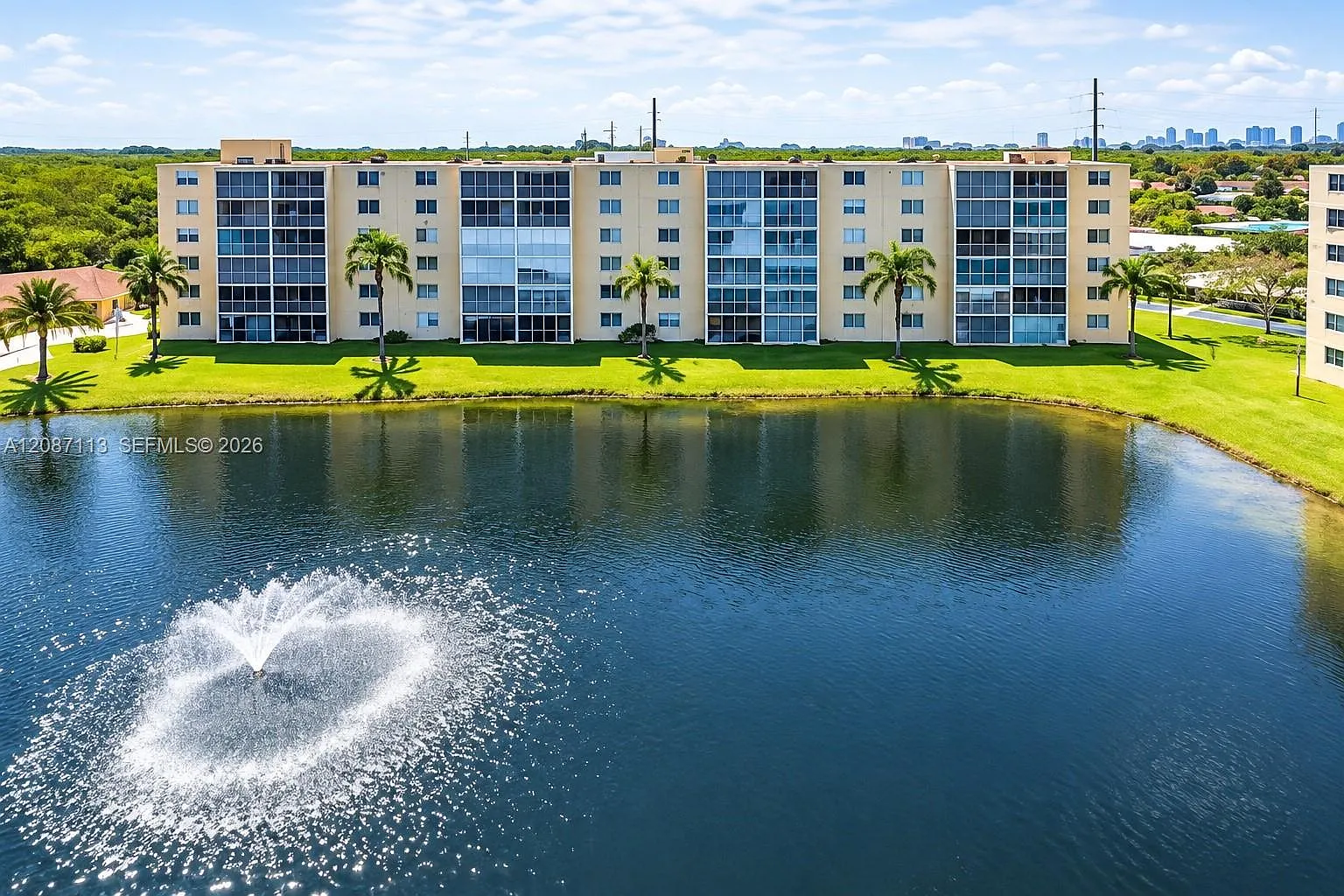 Meadowbrook Lakes View Co — Photo 4