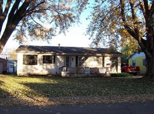 303 Sharon Ave, Marshalltown, IA 50158