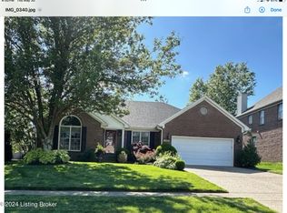4008 Rock Bay Dr, Louisville, KY 40245