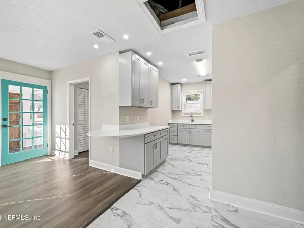 341 E 45TH Street, Jacksonville, FL 32208