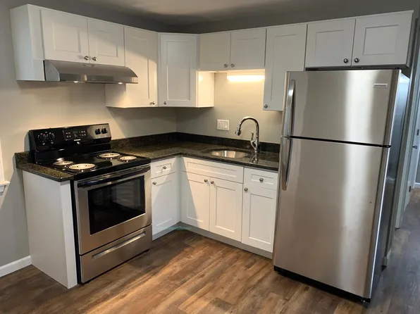 39 Old Amherst Rd #A4, Sunderland, MA 01375