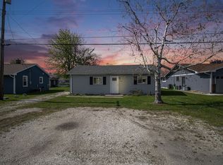 7276 Audubon St, Algonac, MI 48001