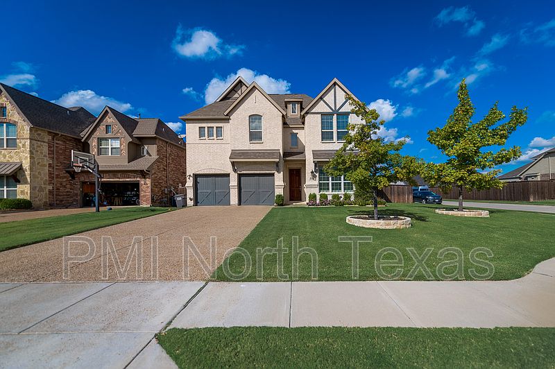 1st image of 430 Berkshire Dr