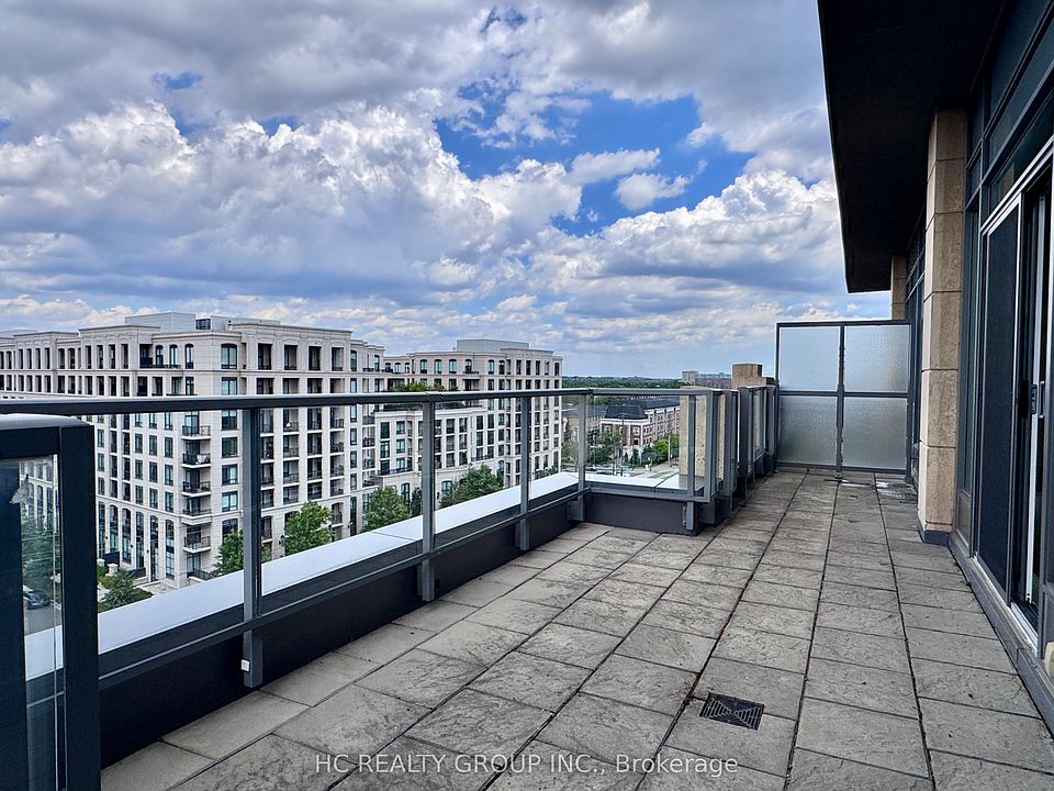 1st image of 28 Uptown Dr #Penthouse 12