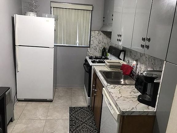 5th image of 14-96 212th St