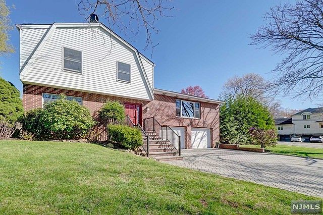 8 Michele Ct Cresskill NJ 07626 Zillow