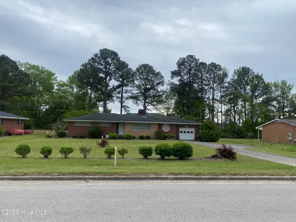 1404 N Berkeley Boulevard, Goldsboro, NC 27534