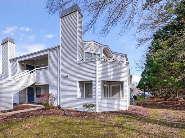 424 Surf Scoter Ct, Virginia Beach, VA 23462