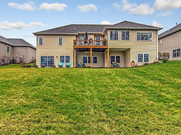 3rd image of 1548 Crooked Creek Trl
