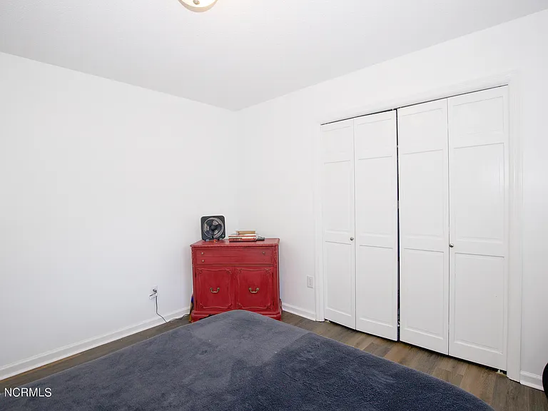 901 Glendale Dr — Photo 26
