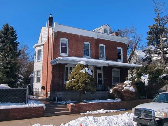 3rd image of 4526 Van Kirk St