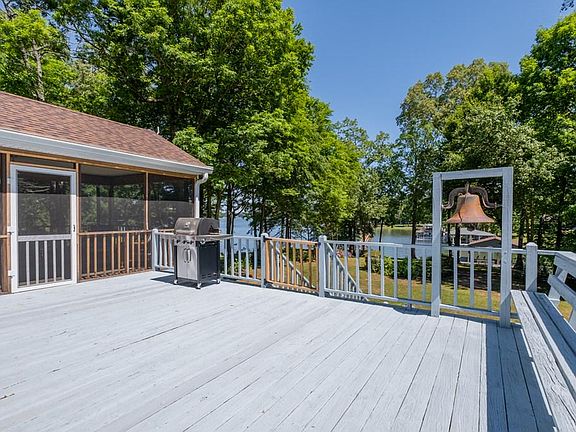 4th image of 218 Crosscut Ln #9