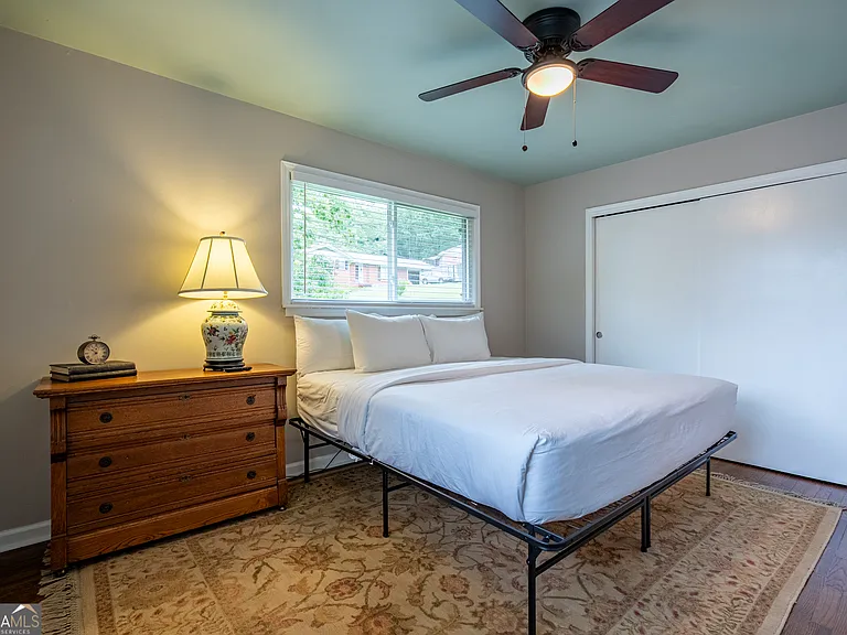 236 Pioneer Trl — Photo 16