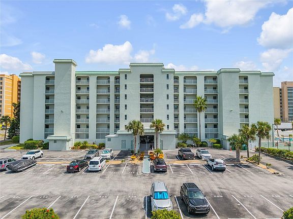 3rd image of 3800 S Atlantic Ave #1060