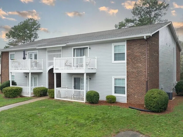 Merriwood Apartments — Photo 9