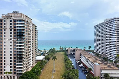 1945 S Ocean Dr #1114 Photo 1