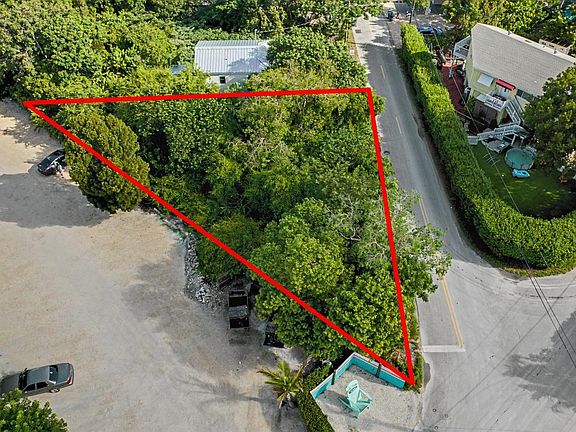 2nd image of 15 Oceanview Blvd
