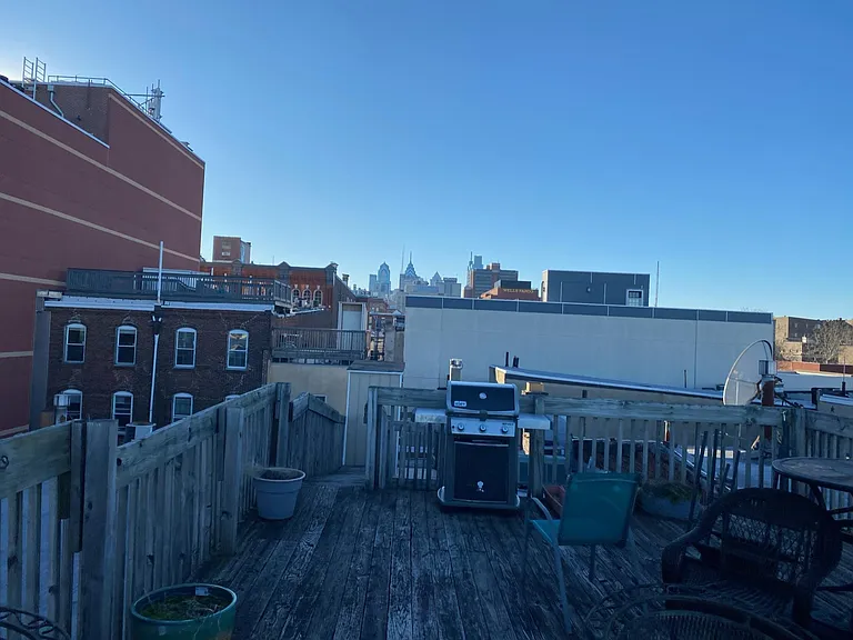 8 S Front St #2B — Photo 10