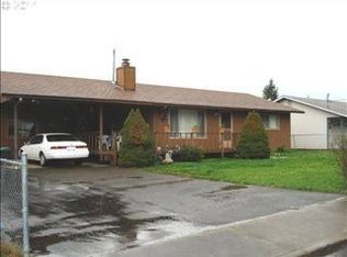 165 SE Park St, Winston, OR 97496