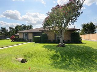 8206 Wallis St, Fulshear, TX 77441