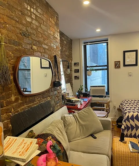 203 Chrystie St #2D — Photo 2
