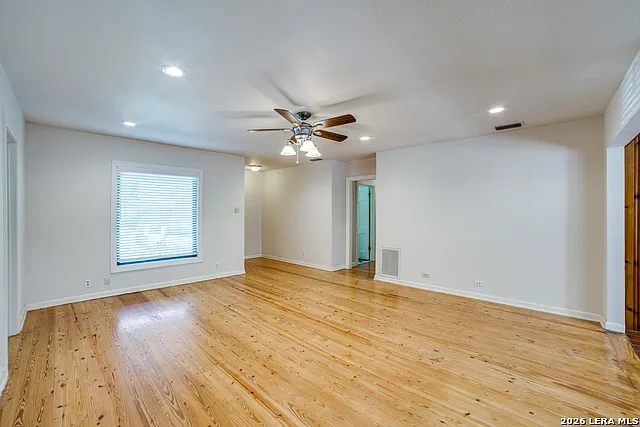 244 Halcyon Pl — Photo 9